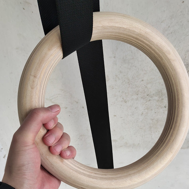 Premium Gymnastic Rings – Adjustable Wood Strength Training Rings with Heavy Duty Zinc Alloy Buckles & Anti-Slip Straps for