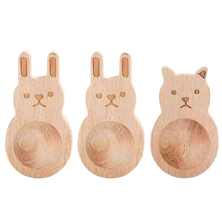 Premium Cartoon Wooden Essential Oil Diffuser – Refillable & Reusable Rabbit Bear Car Ornament, Home & Office Decoration, 